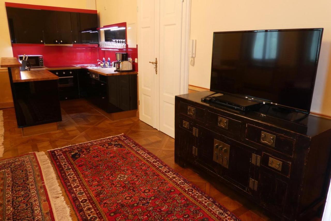 Ferienwohnung Villa Haniel Edmund دريسدن المظهر الخارجي الصورة